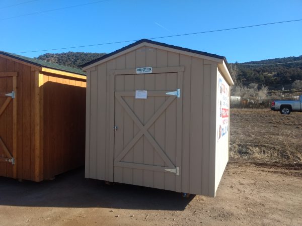 8 x 8 Ranch with one door