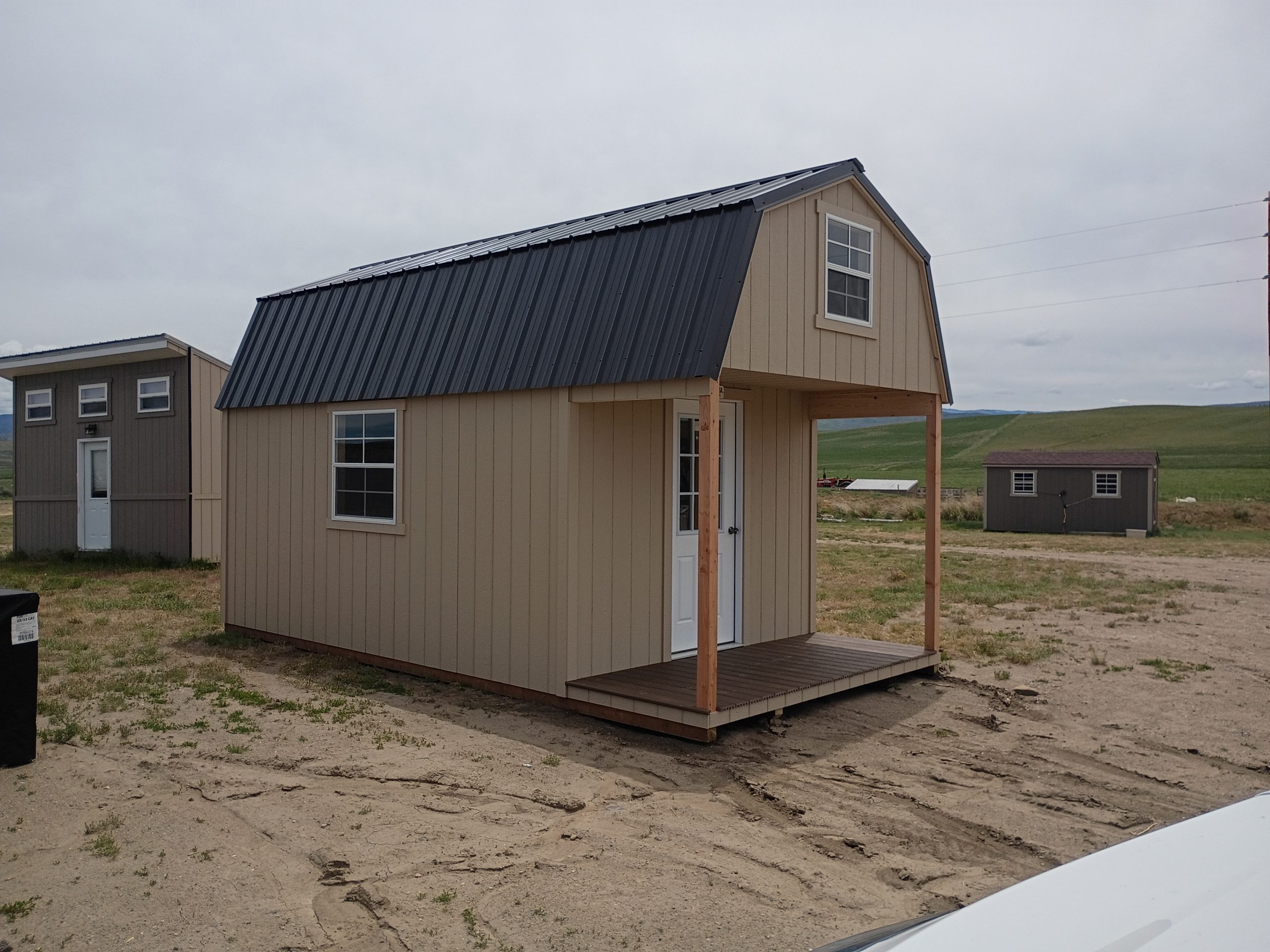 10 x 20 Loft Style wth a 4 foot deck